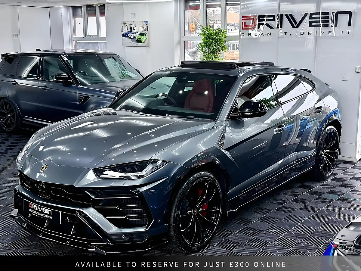 Used 2019 Lamborghini Urus Grey - Interior and Exterior details 5