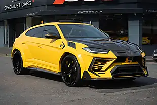Used 2019 Lamborghini Urus Yellow - Interior and Exterior details 4
