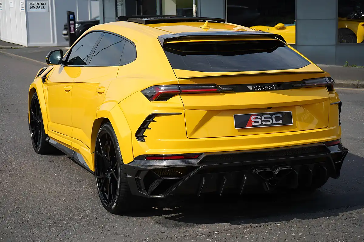 Used 2019 Lamborghini Urus Yellow - Interior and Exterior details 8