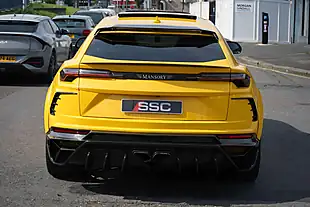 Used 2019 Lamborghini Urus Yellow - Interior and Exterior details 9