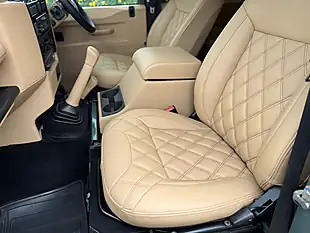 Used 2019 Land Rover Defender 110 Xs Station Wagon Keswick Green - Interior and Exterior details 13