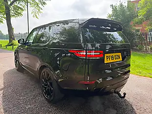 Used 2019 Land Rover Discovery Hse Black - Interior and Exterior details 5