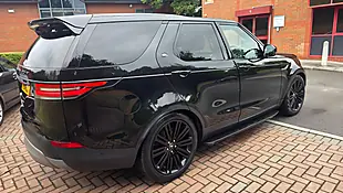 Used 2019 Land Rover Discovery Hse Black - Interior and Exterior details 9