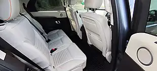 Used 2019 Land Rover Discovery Hse Blue - Interior and Exterior details 13