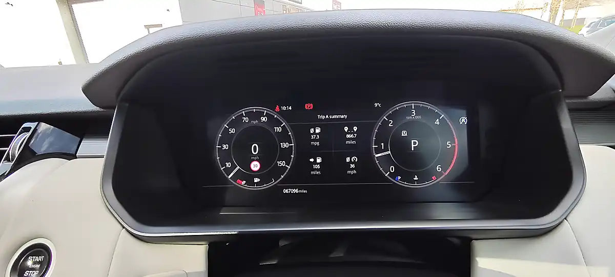 Used 2019 Land Rover Discovery Hse Blue - Interior and Exterior details 17