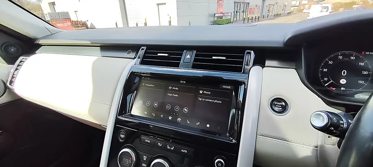 Used 2019 Land Rover Discovery Hse Blue - Interior and Exterior details 18