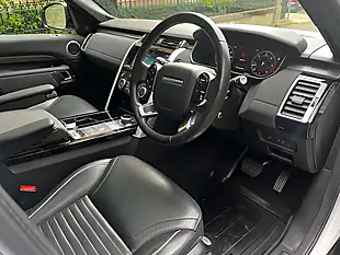 Used 2019 Land Rover Discovery Hse Chawton White - Interior and Exterior details 17
