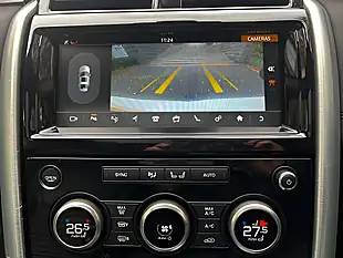 Used 2019 Land Rover Discovery Hse Chawton White - Interior and Exterior details 9