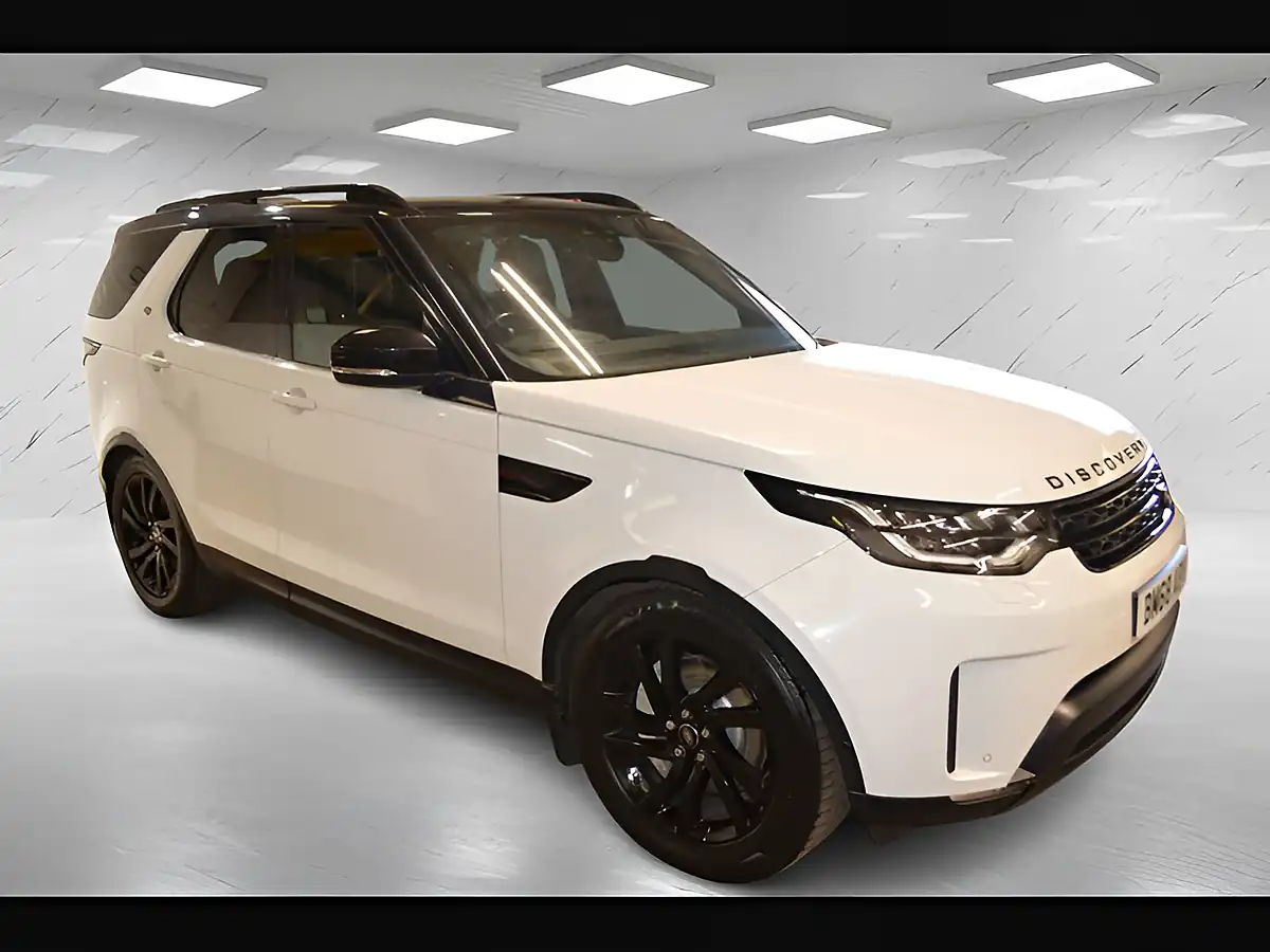 Used 2019 Land Rover Discovery Hse Fuji White - Interior and Exterior details 4