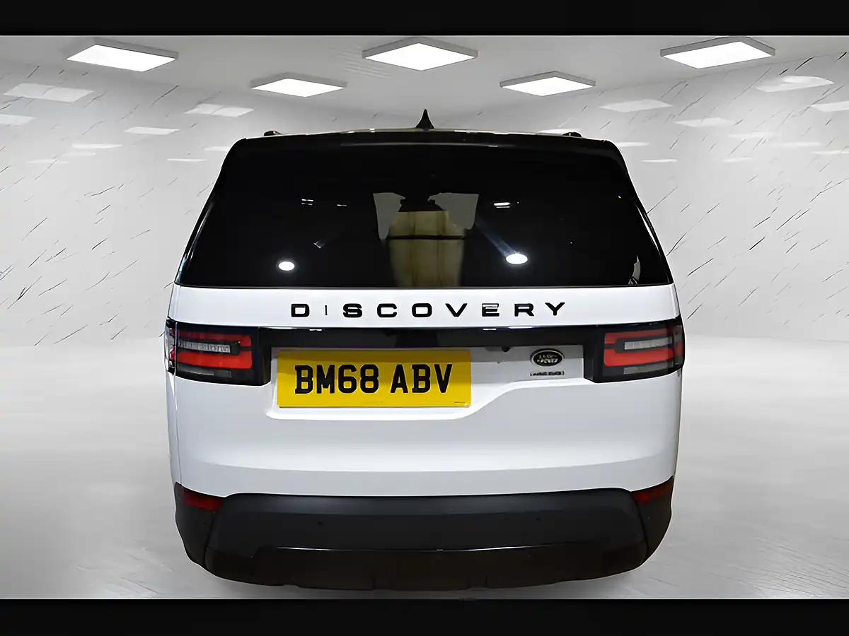 Used 2019 Land Rover Discovery Hse Fuji White - Interior and Exterior details 7