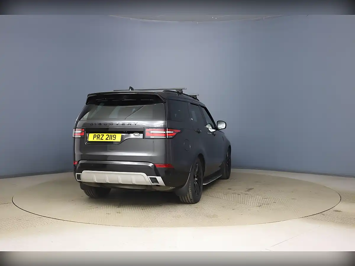 Used 2019 Land Rover Discovery Hse Grey - Interior and Exterior details 5