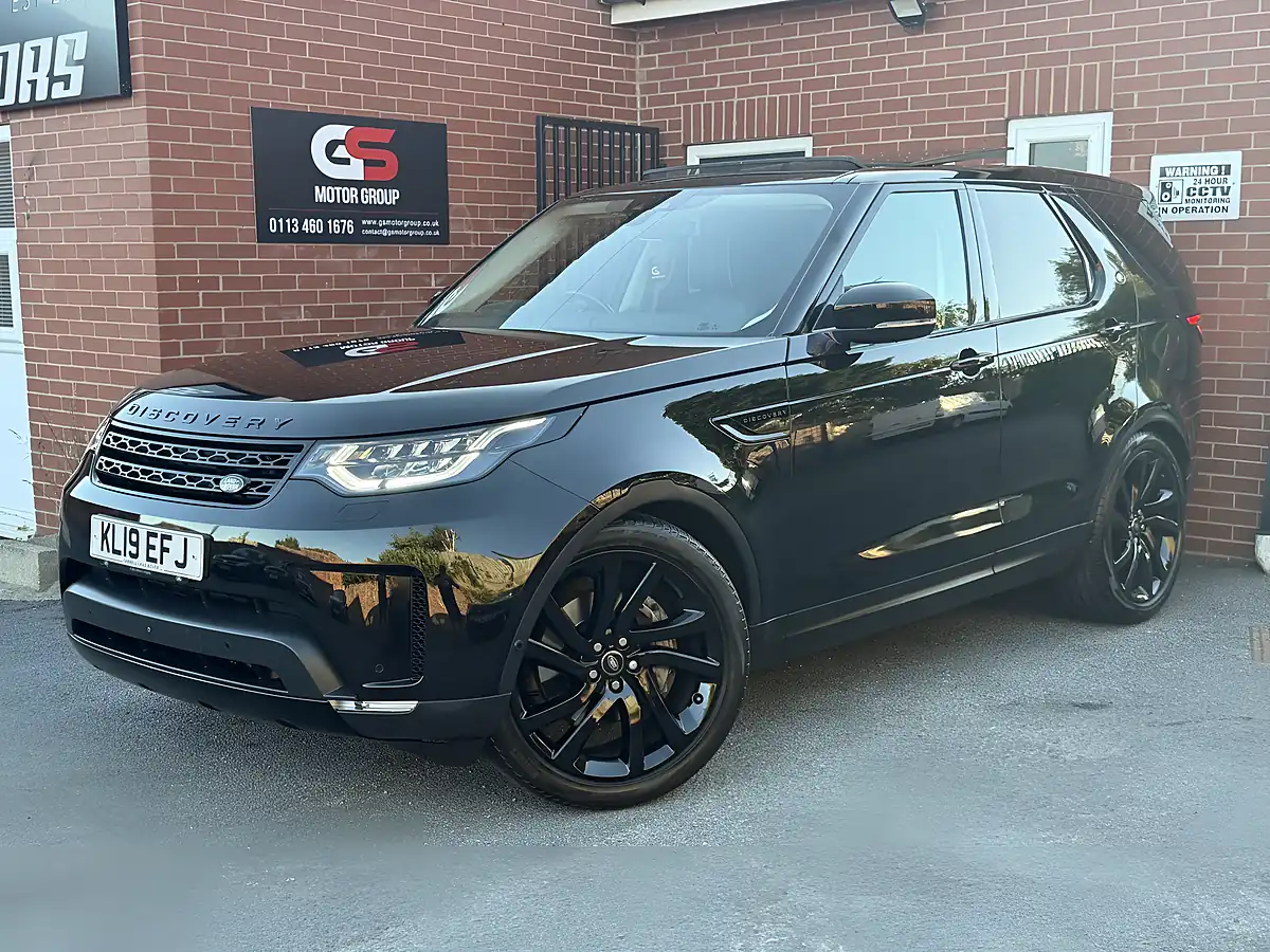 Used 2019 Land Rover Discovery Hse Luxury Black - Interior and Exterior details 5