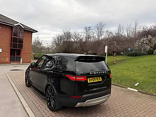 Used 2019 Land Rover Discovery Hse Luxury Black - Interior and Exterior details 9