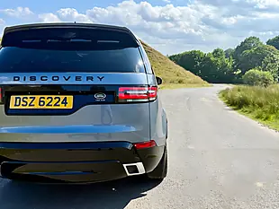 Used 2019 Land Rover Discovery Hse Luxury Blue - Interior and Exterior details 14