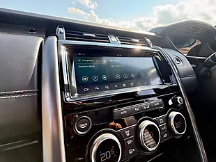 Used 2019 Land Rover Discovery Hse Luxury Blue - Interior and Exterior details 19