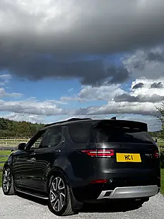 Used 2019 Land Rover Discovery Hse Luxury Grey - Interior and Exterior details 6