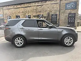 Used 2019 Land Rover Discovery Se Corris Grey - Interior and Exterior details 10