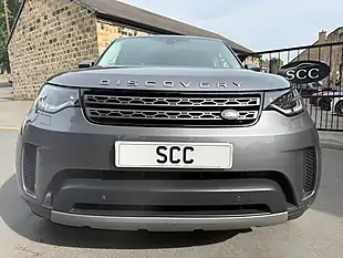 Used 2019 Land Rover Discovery Se Corris Grey - Interior and Exterior details 3