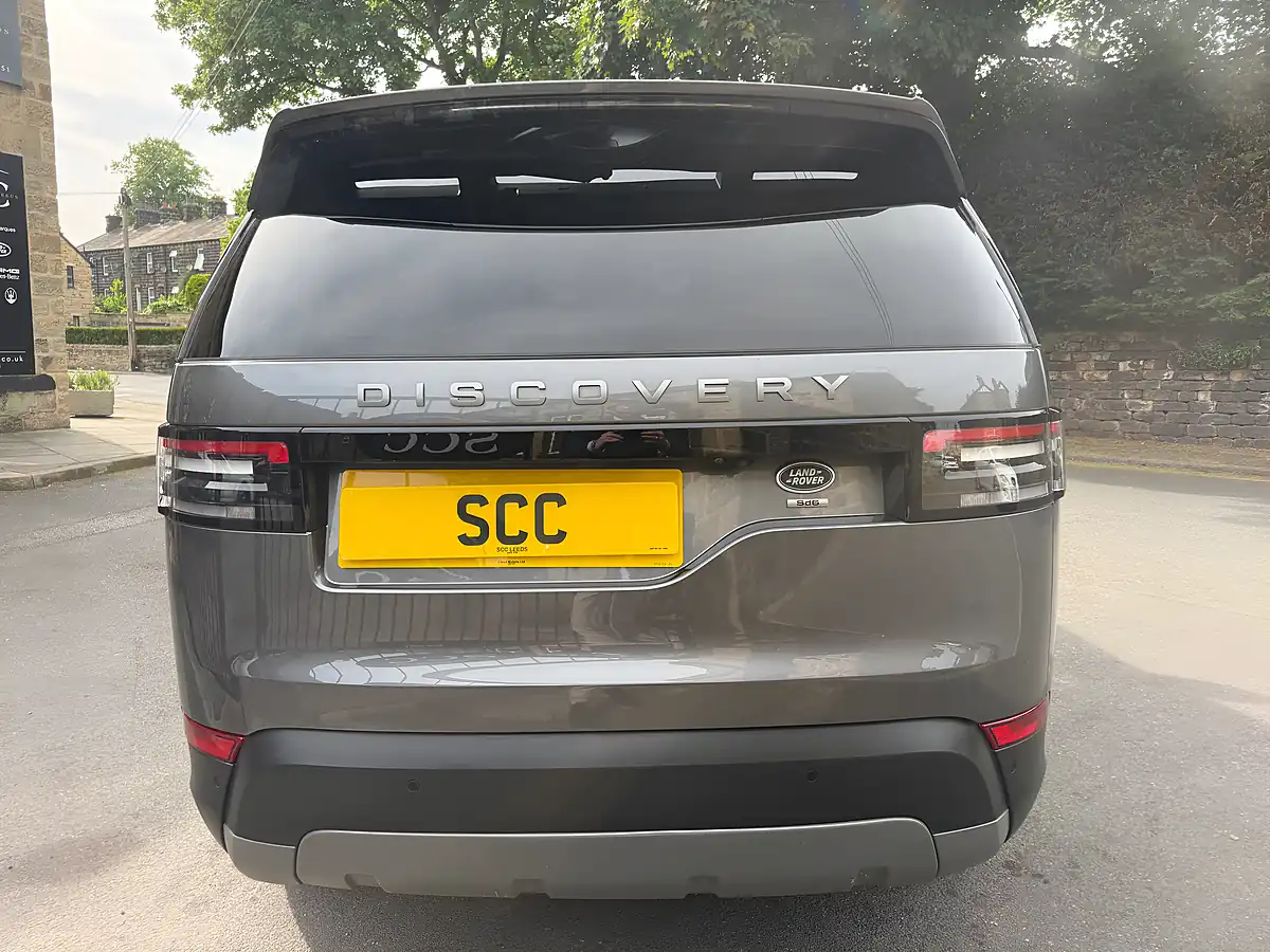 Used 2019 Land Rover Discovery Se Corris Grey - Interior and Exterior details 8