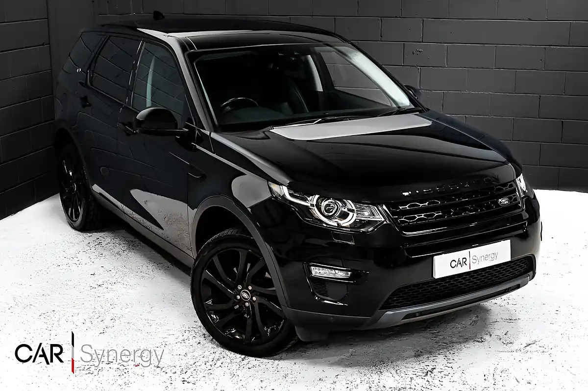 Used 2019 Land Rover Discovery Sport Hse Black - Front View