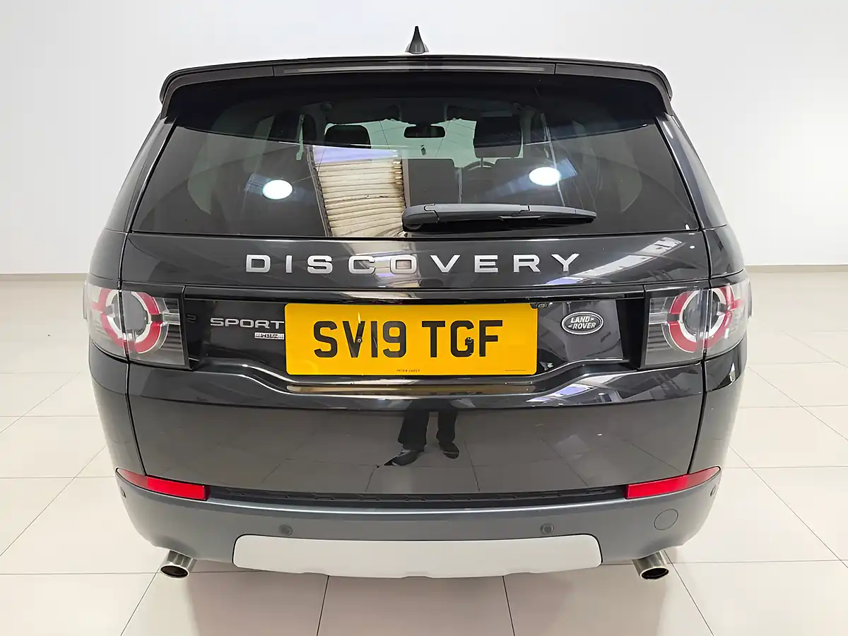 Used 2019 Land Rover Discovery Sport Hse Black - Interior and Exterior details 10
