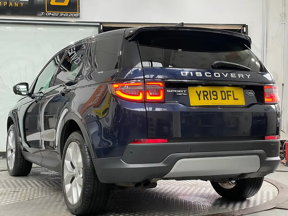 Used 2019 Land Rover Discovery Sport Hse Blue - Interior and Exterior details 4