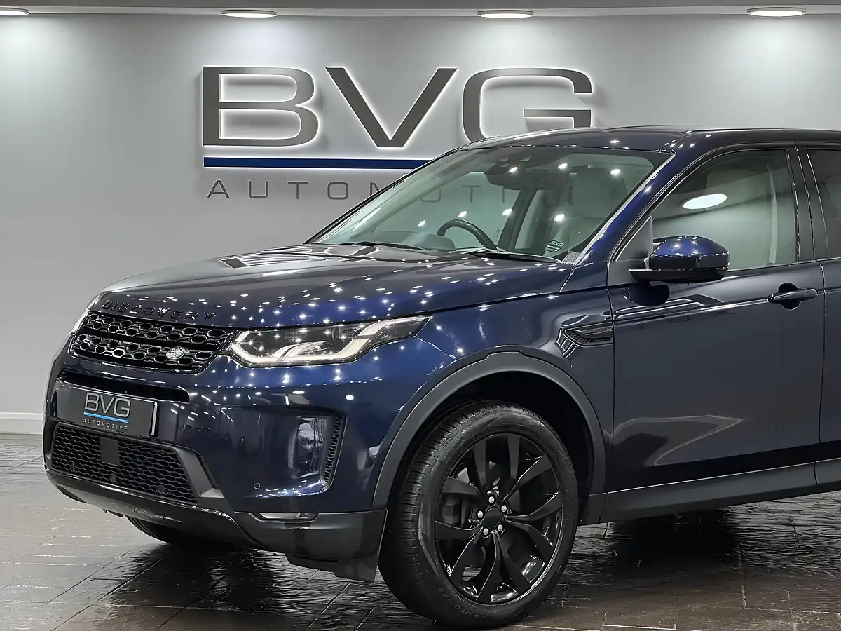 Used 2019 Land Rover Discovery Sport Hse Blue - Interior and Exterior details 10