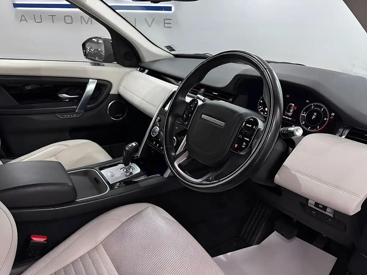 Used 2019 Land Rover Discovery Sport Hse Blue - Interior and Exterior details 13