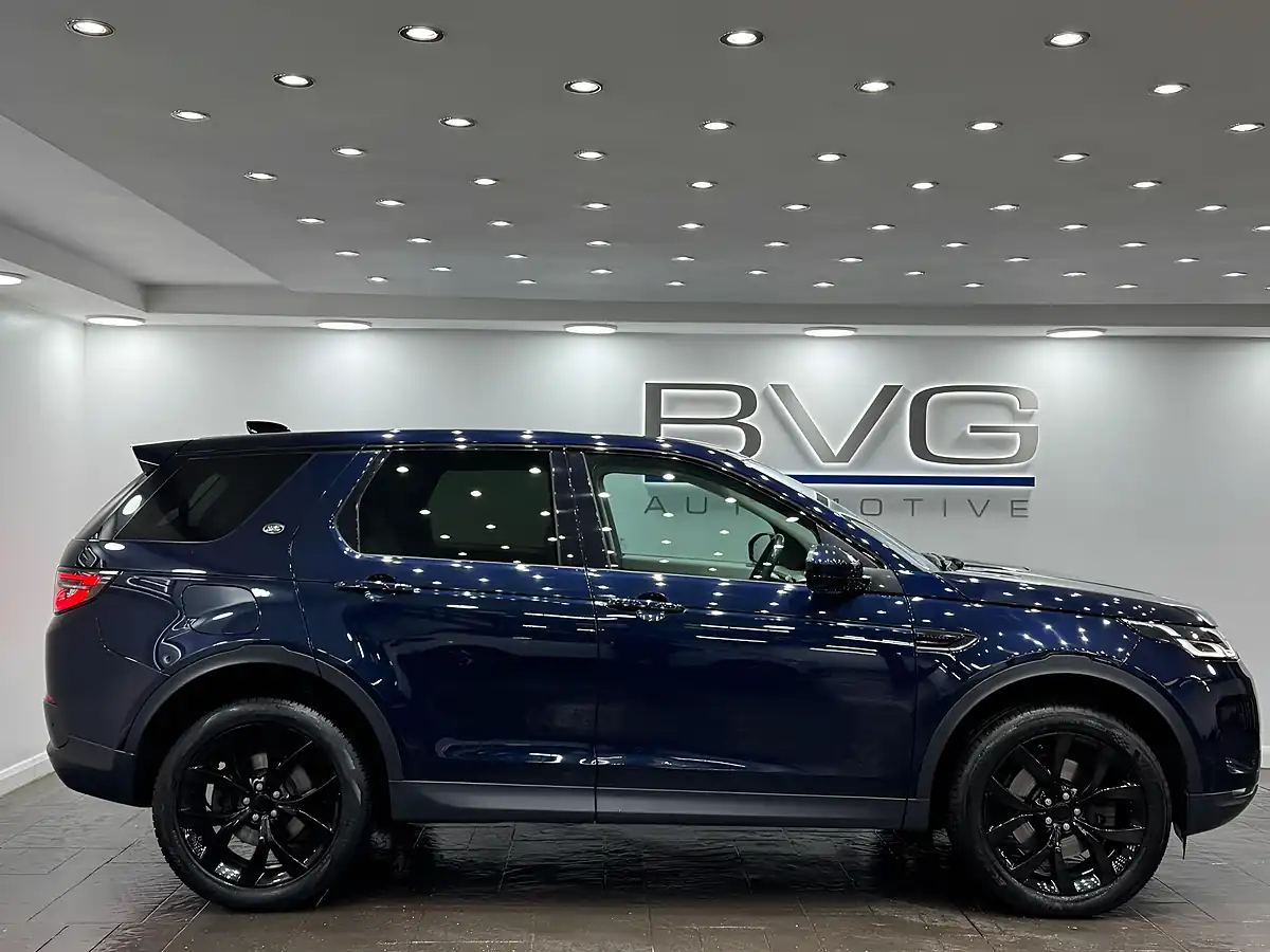 Used 2019 Land Rover Discovery Sport Hse Blue - Interior and Exterior details 8