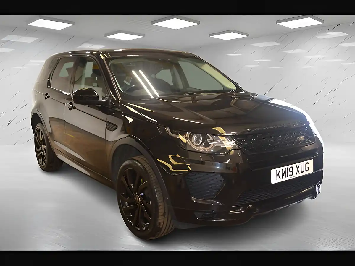 Used 2019 Land Rover Discovery Sport Hse Dynamic Lux Santorini Black - Interior and Exterior details 4