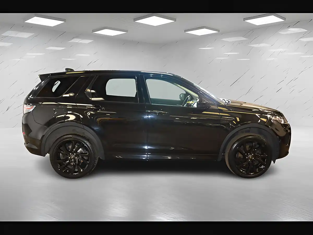 Used 2019 Land Rover Discovery Sport Hse Dynamic Lux Santorini Black - Interior and Exterior details 9