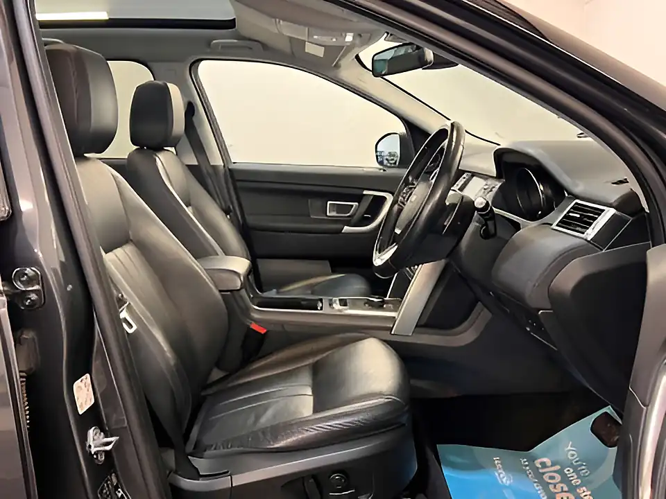 Used 2019 Land Rover Discovery Sport Hse Grey - Interior and Exterior details 13
