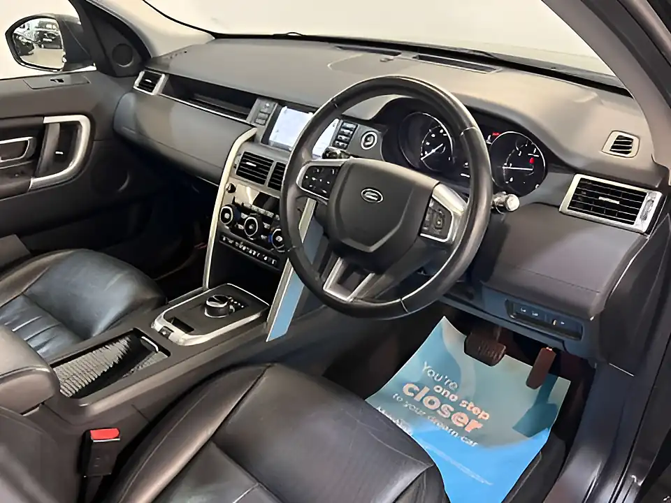 Used 2019 Land Rover Discovery Sport Hse Grey - Interior and Exterior details 12