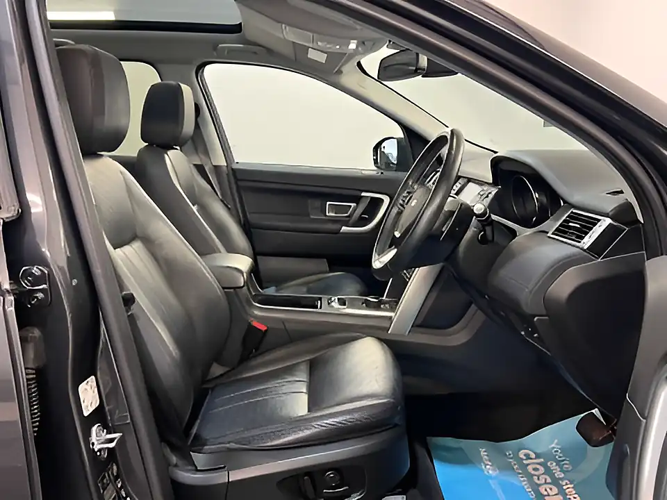 Used 2019 Land Rover Discovery Sport Hse Grey - Interior and Exterior details 13