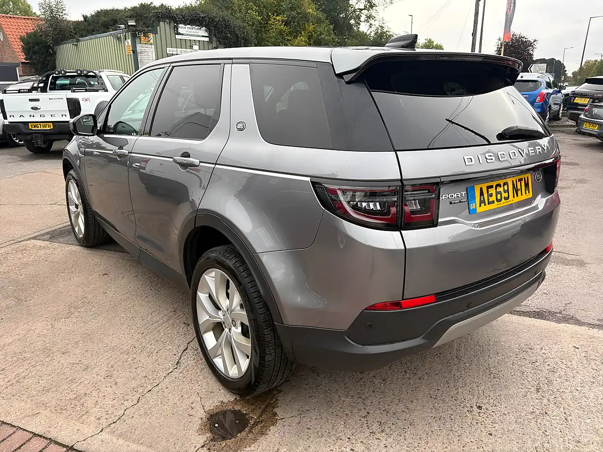 Used 2019 Land Rover Discovery Sport Hse Grey - Interior and Exterior details 3