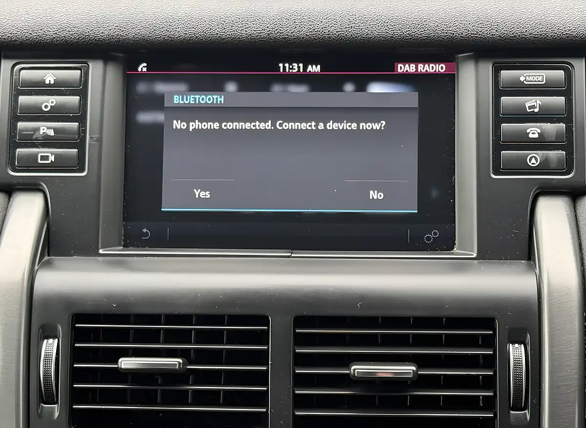 Used 2019 Land Rover Discovery Sport Hse Landmark Grey - Interior and Exterior details 16