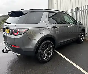 Used 2019 Land Rover Discovery Sport Hse Landmark Grey - Interior and Exterior details 5