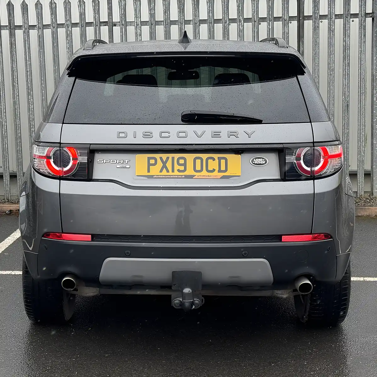 Used 2019 Land Rover Discovery Sport Hse Landmark Grey - Interior and Exterior details 6