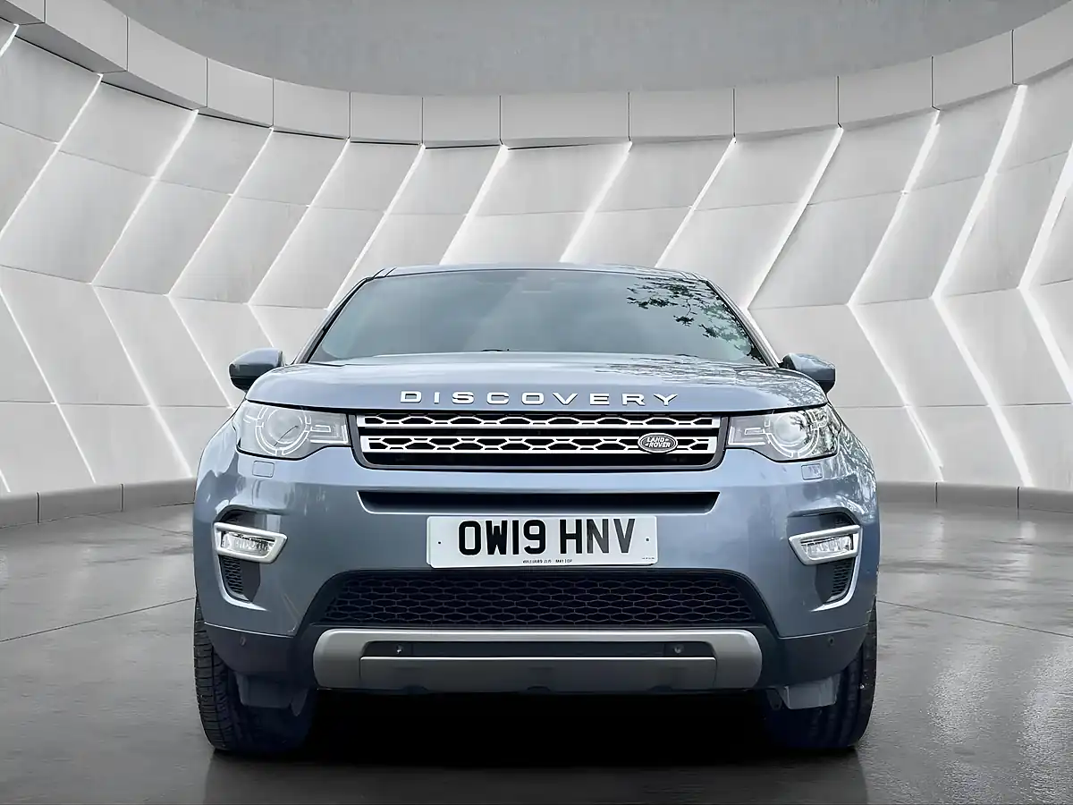 Used 2019 Land Rover Discovery Sport Hse Luxury Blue - Interior and Exterior details 10