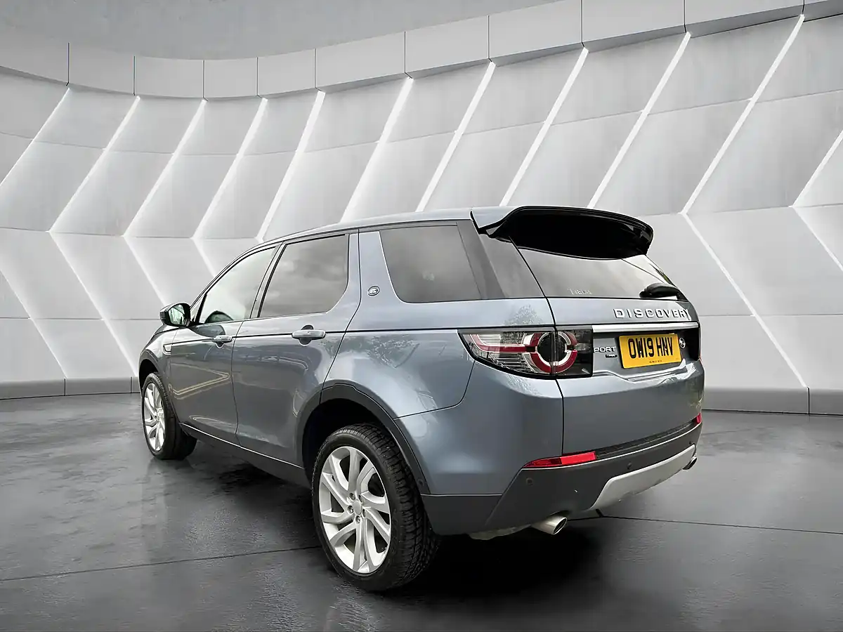 Used 2019 Land Rover Discovery Sport Hse Luxury Blue - Interior and Exterior details 9
