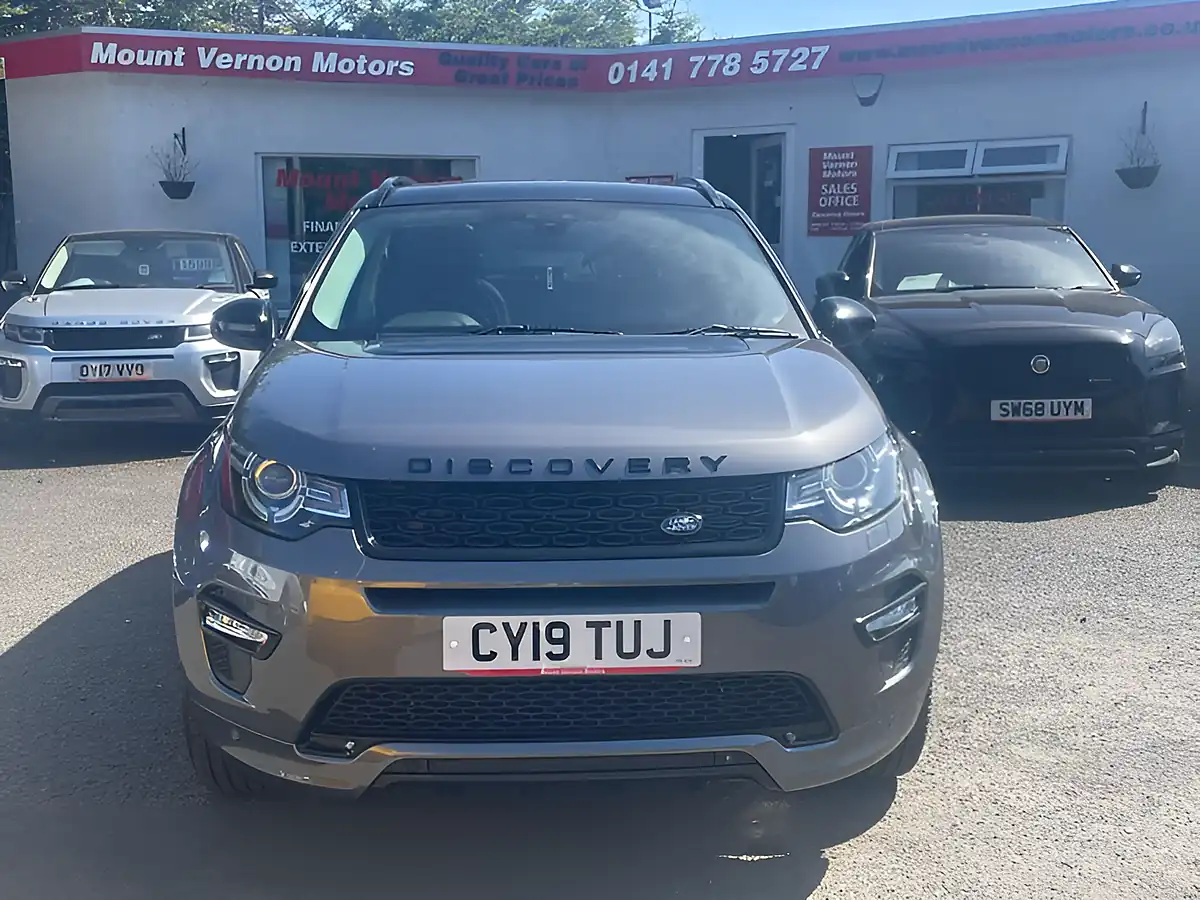 Used 2019 Land Rover Discovery Sport Hse Luxury Grey - Interior and Exterior details 12