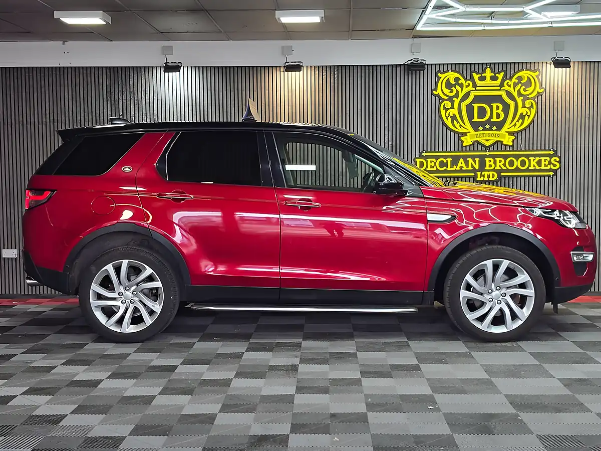 Used 2019 Land Rover Discovery Sport Hse Luxury Red - Interior and Exterior details 3