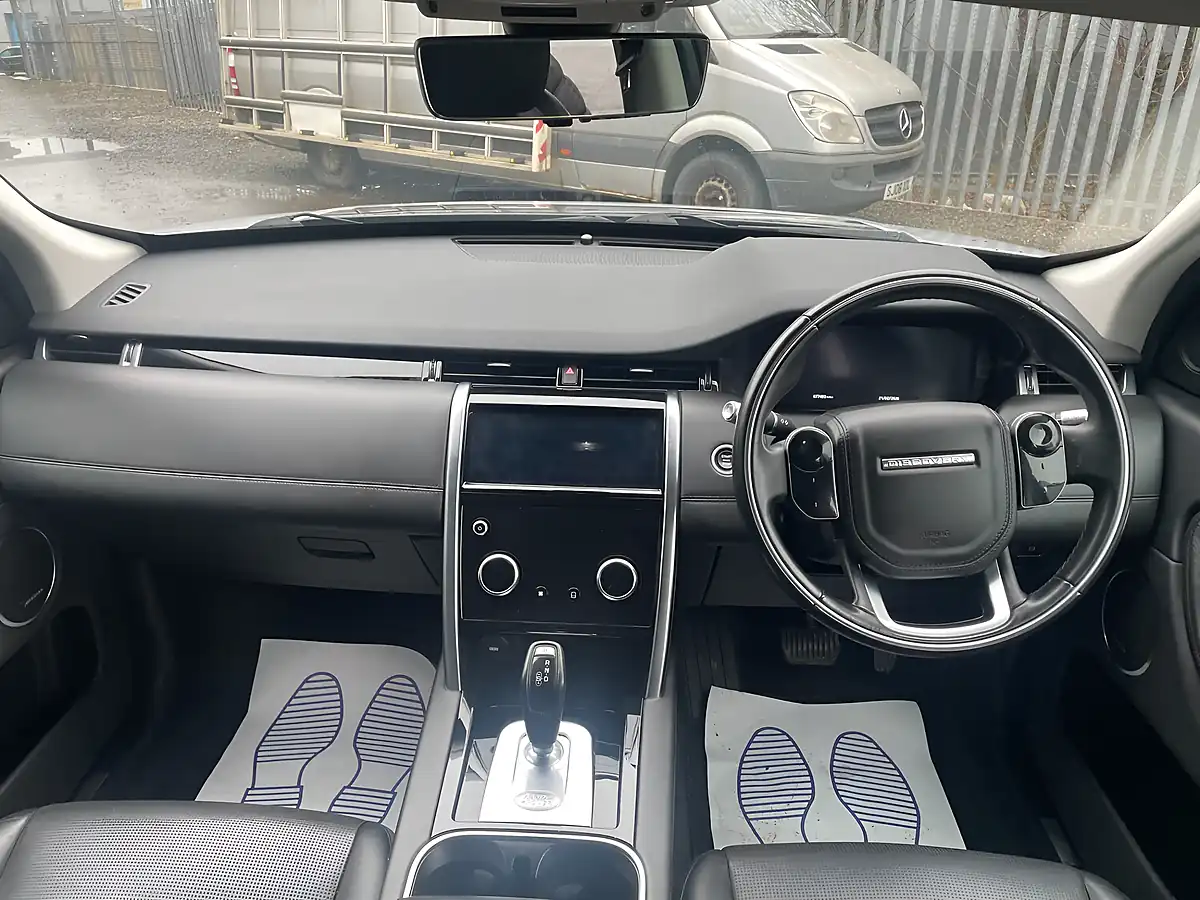 Used 2019 Land Rover Discovery Sport Hse Silver - Interior and Exterior details 13