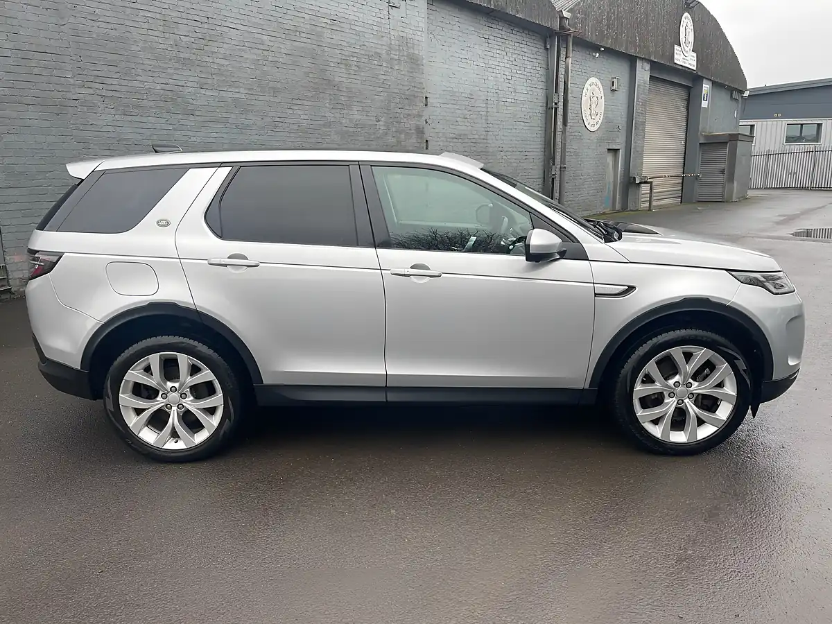 Used 2019 Land Rover Discovery Sport Hse Silver - Interior and Exterior details 7