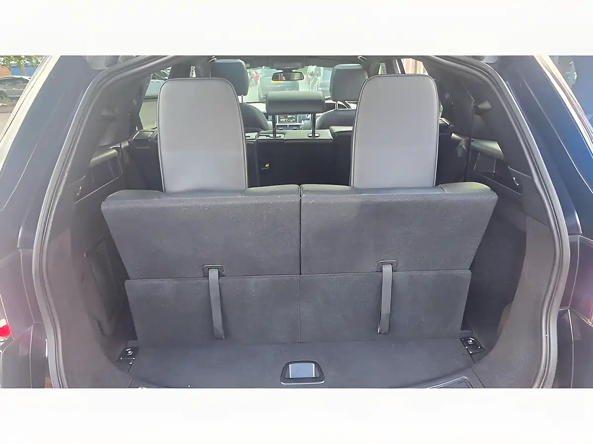 Used 2019 Land Rover Discovery Sport Landmark Black - Interior and Exterior details 15