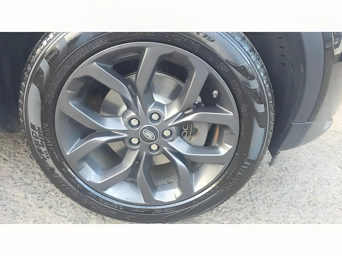 Used 2019 Land Rover Discovery Sport Landmark Black - Interior and Exterior details 19