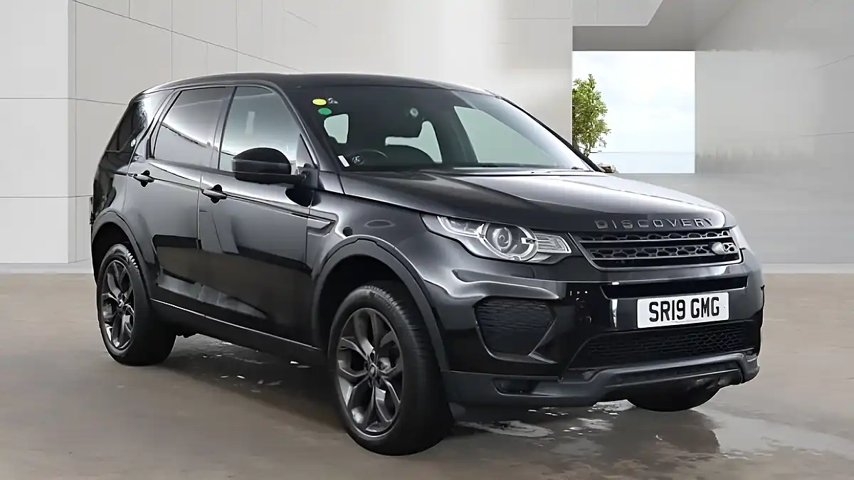 Used 2019 Land Rover Discovery Sport Landmark Black - Front View