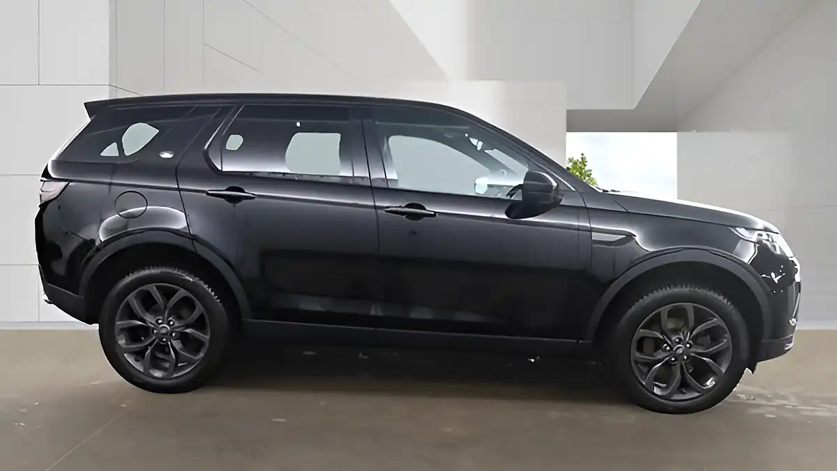 Used 2019 Land Rover Discovery Sport Landmark Black - Interior and Exterior details 8