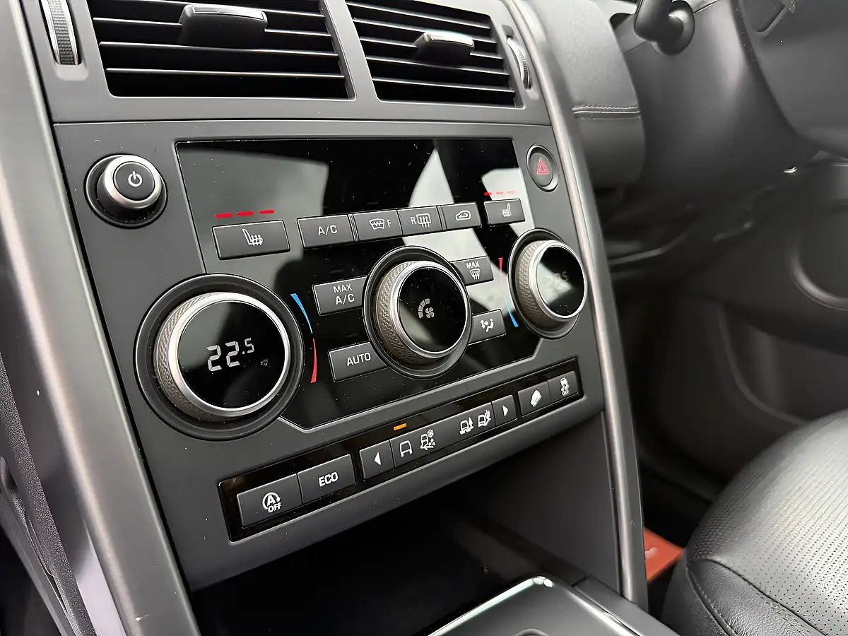 Used 2019 Land Rover Discovery Sport Landmark Black - Interior and Exterior details 20