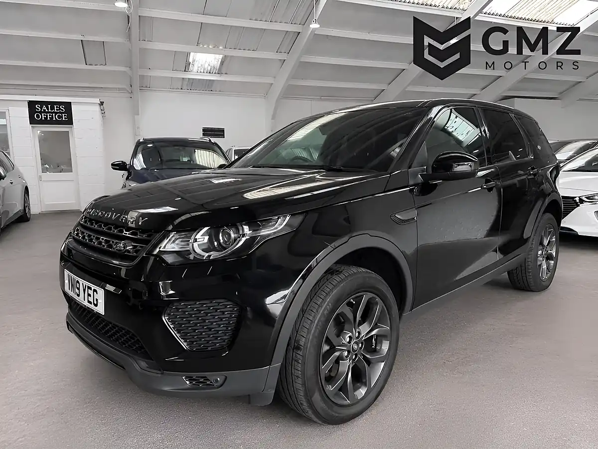 Used 2019 Land Rover Discovery Sport Landmark Black - Interior and Exterior details 3